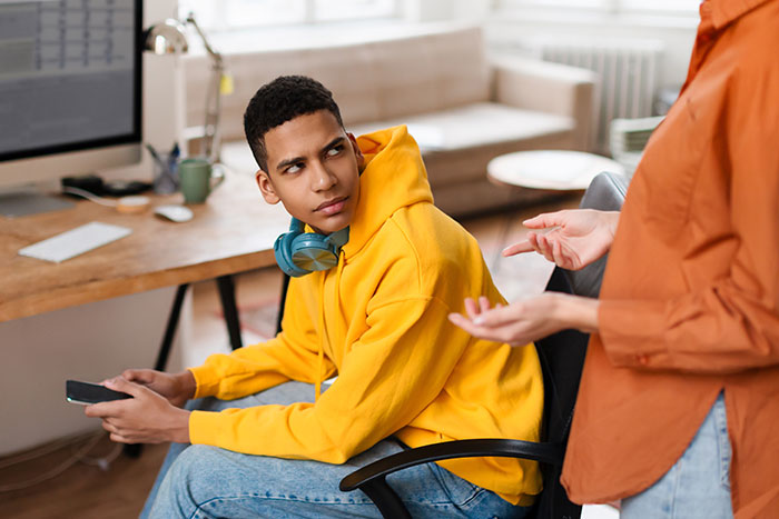 &ldquo;It Feels Disrespectful&rdquo;: Woman Becomes Uncomfortable When Biological Son Calls Her &ldquo;Mom&rdquo;