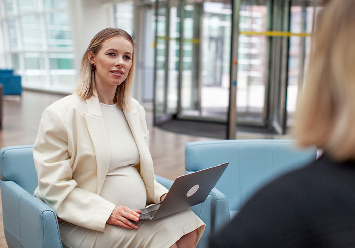 Mom Finds A Way To Keep Coworkers From Disturbing Her While She Pumps, Makes Them Uncomfortable