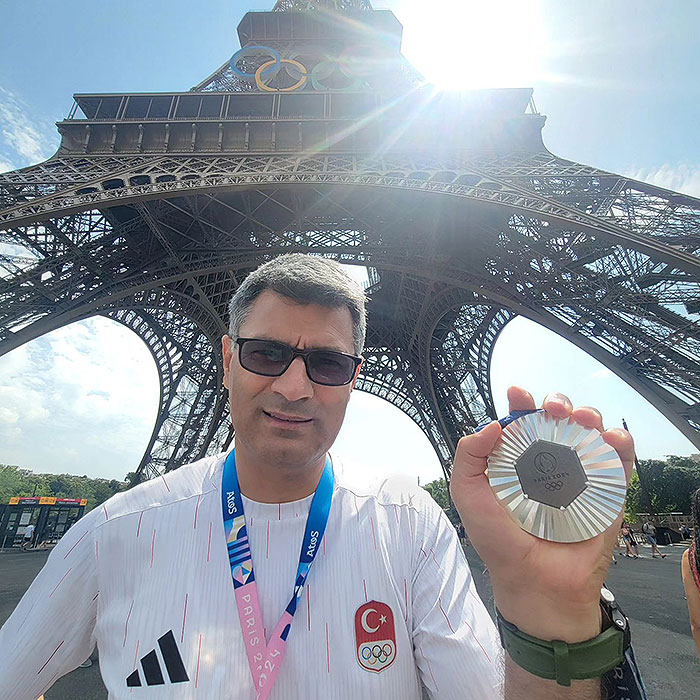 &ldquo;Did Turkey Send A Hitman?&rdquo;: People Lose It Over 51-Year-Old Olympic Medal Winner With &lsquo;No Equipment&rsquo;