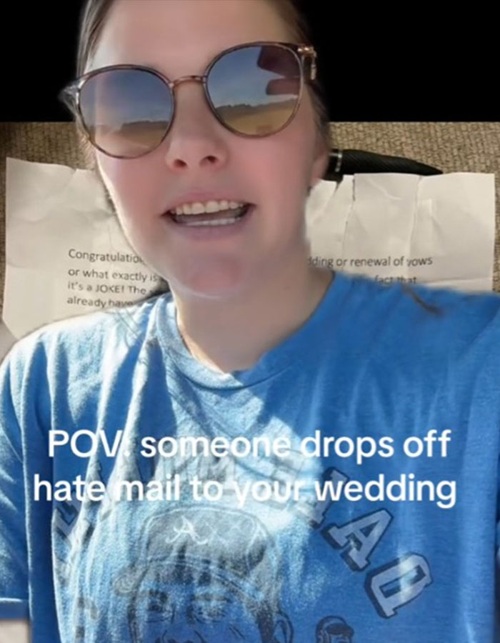 Bride Exposes The Viral &ldquo;Unhinged&rdquo; Hate Letter An Anonymous Guest Left At Her Wedding