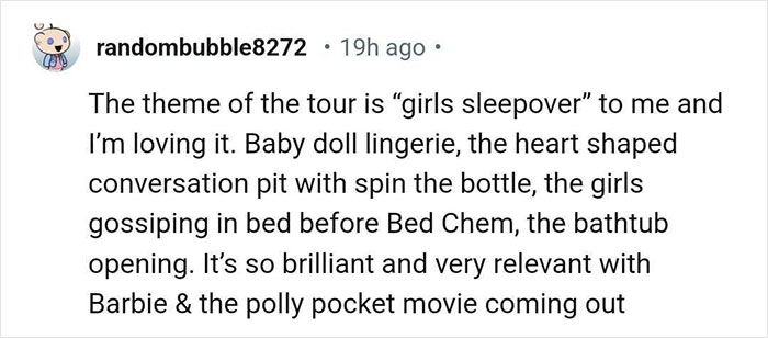 Sabrina Carpenter Fans Are Going Crazy Over Her "Madonna Inspired" Short N' Sweet Tour Outfits