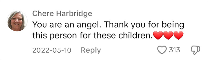 Teacher Introduces Students To A &ldquo;Care Closet&rdquo; From Which They Can Take What They Need Shamelessly