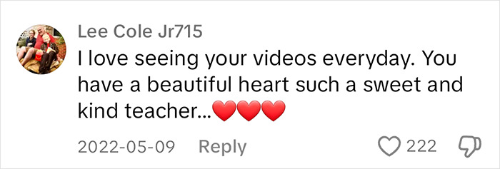 Teacher Introduces Students To A &ldquo;Care Closet&rdquo; From Which They Can Take What They Need Shamelessly