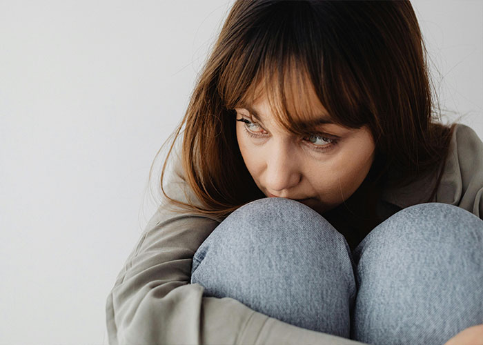 "Left Her Boyfriend To Be With Me": 50 Red Flags People Wouldn't Ignore In A Partner Again