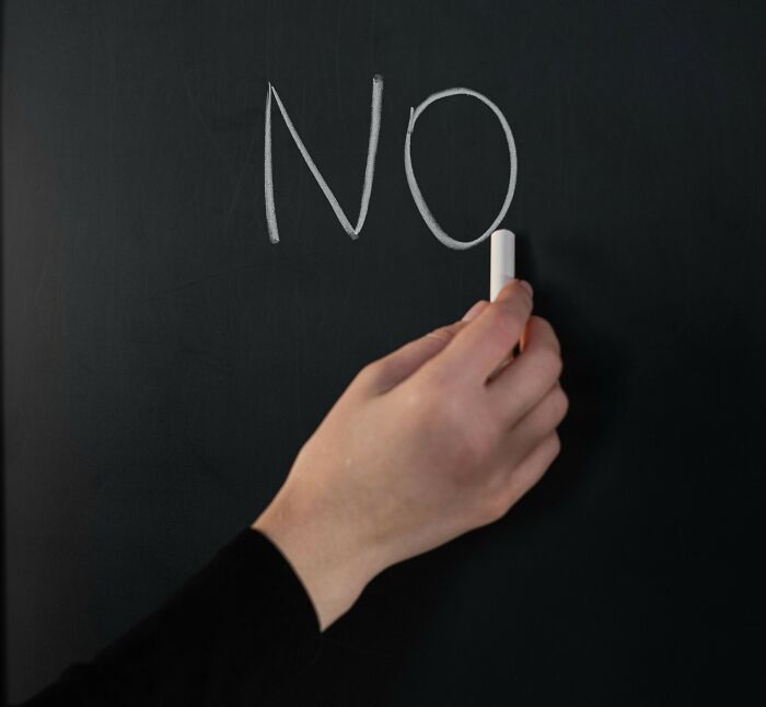 “Sniffing Rubbing Alcohol Gets Rid Of Nausea”: 50 Weird Life Hacks That Work For Some Reason