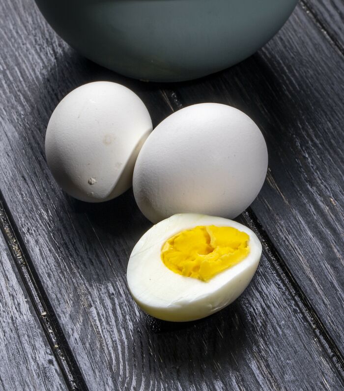 “Sniffing Rubbing Alcohol Gets Rid Of Nausea”: 50 Weird Life Hacks That Work For Some Reason