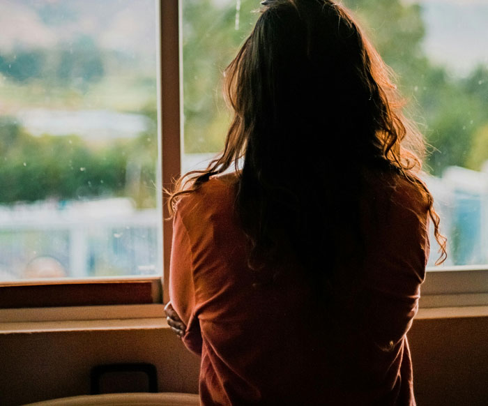 Woman Sleeps With Friend’s Celebrity “Hall Pass,” Faces Unexpected Backlash Woman Sleeps With Friend’s Celebrity “Hall Pass,” Faces Unexpected Backlash