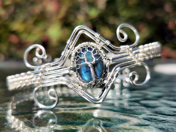 I Made A Tree Armband With A Labradorite Gemstone