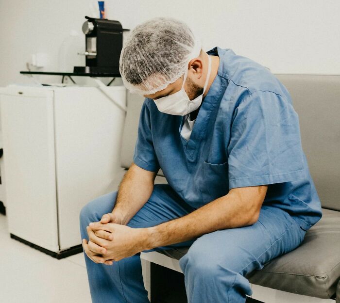 30 People Share Their Encounters With The Kindest And Rudest Celebrities They’ve Ever Met