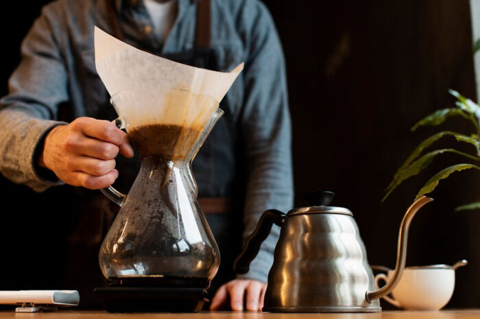 “Sniffing Rubbing Alcohol Gets Rid Of Nausea”: 50 Weird Life Hacks That Work For Some Reason