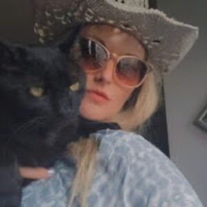 elizabethdimora-haney avatar