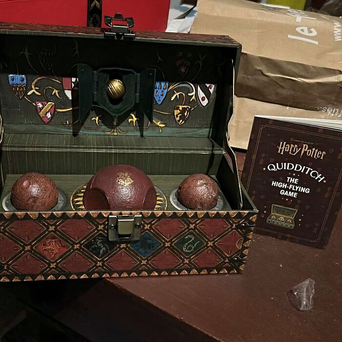 The Snitch Is Loose! Grab Your Friends And Get Ready For An Epic Quidditch Match With This Harry Potter Collectible Set. Just Try Not To Break Any Windows...or Noses