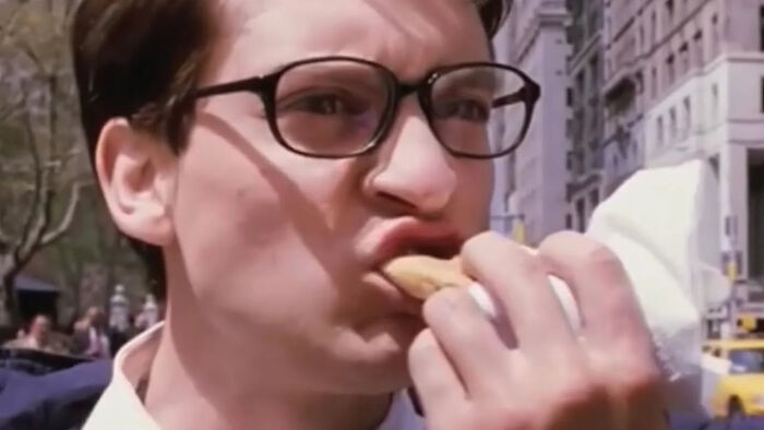 In Spider-Man 2 (2004), When Peter Takes A Bite Of His Hot Dog, It's Plain As Day That There's No Wiener In That Bun By How Easily It Folds. That's Because 1.) Tobey Maguire Is Vegetarian Irl And 2.) Peter Parker Is F**king Broke