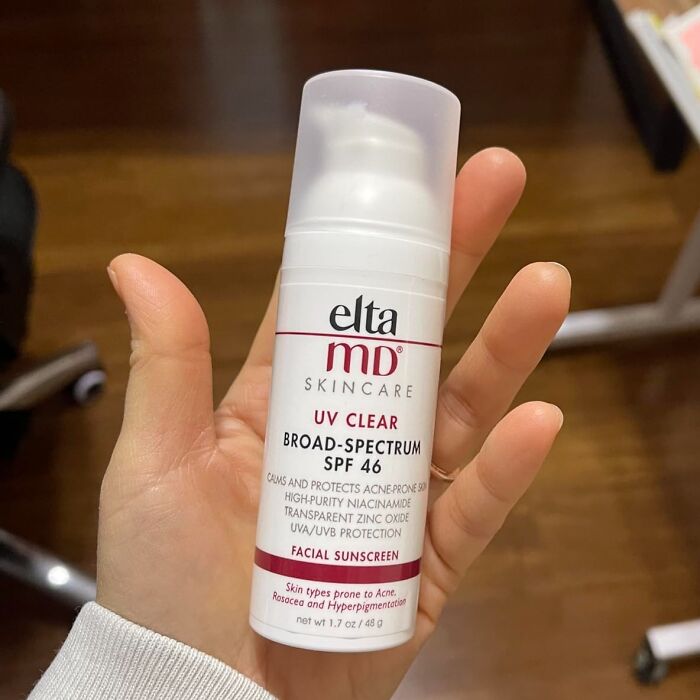 "My mums partner was fixing a tin roof, wearing basketball shorts on a hot summers day, got sunburn on his balls" - Reddit User