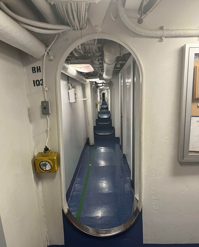 Battleships Make Good Liminal Space Photos