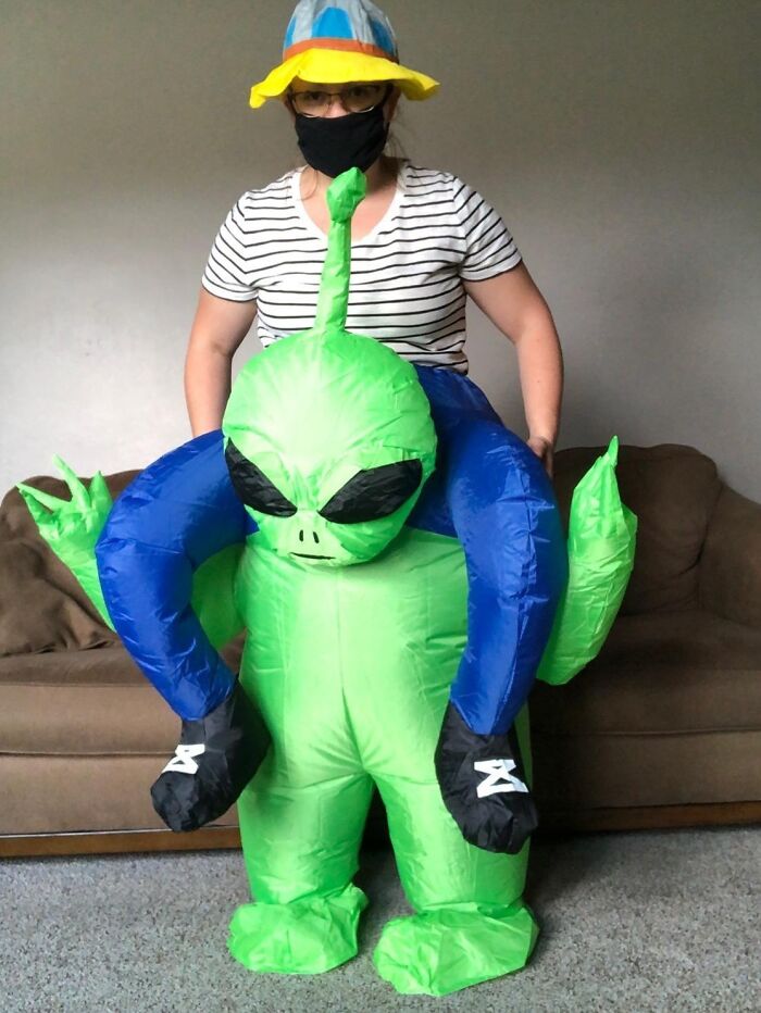 Ride Your Way To Intergalactic Fame As The Human-Alien Duo No One Saw Coming In This Inflatable Alien Costume 