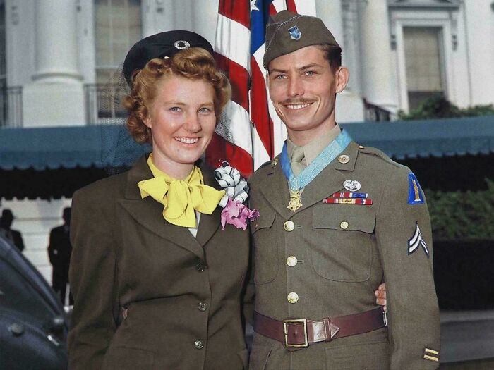 Desmond Thomas Doss & His Wife Dorothy After Receiving The Medal Of Honor From President Harry Truman On October 12, 1945