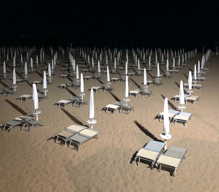 This Empty Beach Me And My Girlfriend Saw While Taking A Walk Last Night