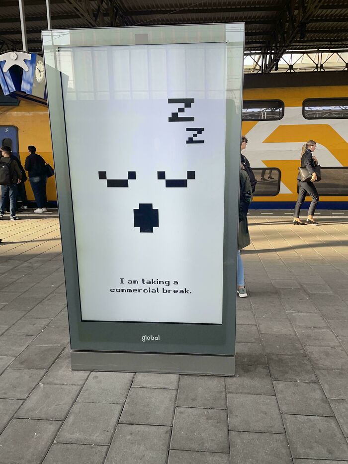 Some Billboards In The Netherlands Have Been Taking Commercial Breaks A Few Seconds Every Minute