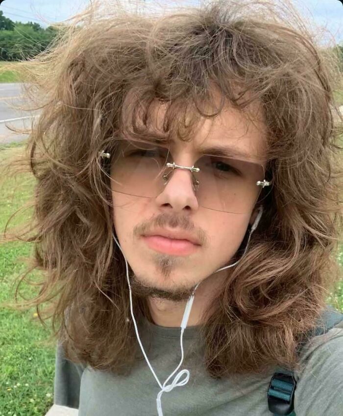 This Is My Hair, About 2 1/2 Years Of Growth And No Heat Or Product Ever. 👍