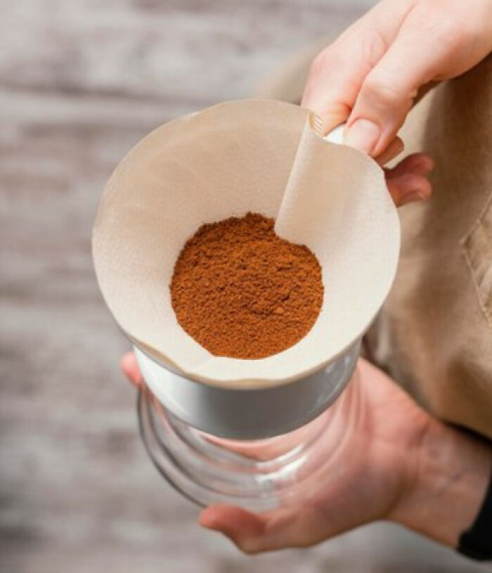 “Sniffing Rubbing Alcohol Gets Rid Of Nausea”: 50 Weird Life Hacks That Work For Some Reason