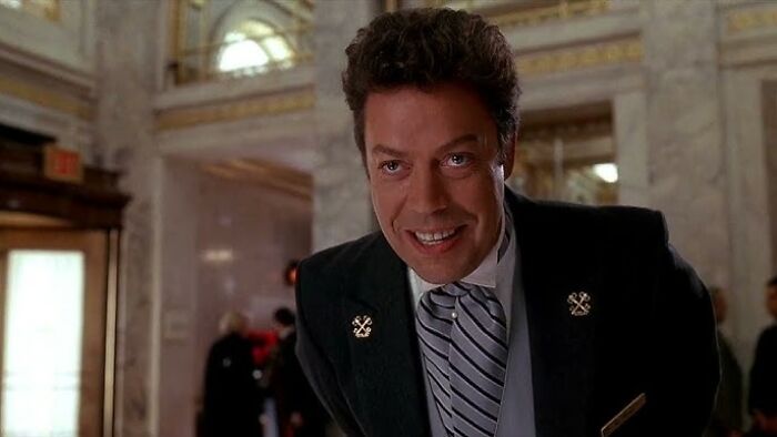 30 People Share Their Encounters With The Kindest And Rudest Celebrities They’ve Ever Met