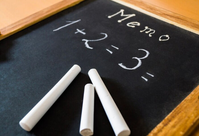 “Sniffing Rubbing Alcohol Gets Rid Of Nausea”: 50 Weird Life Hacks That Work For Some Reason