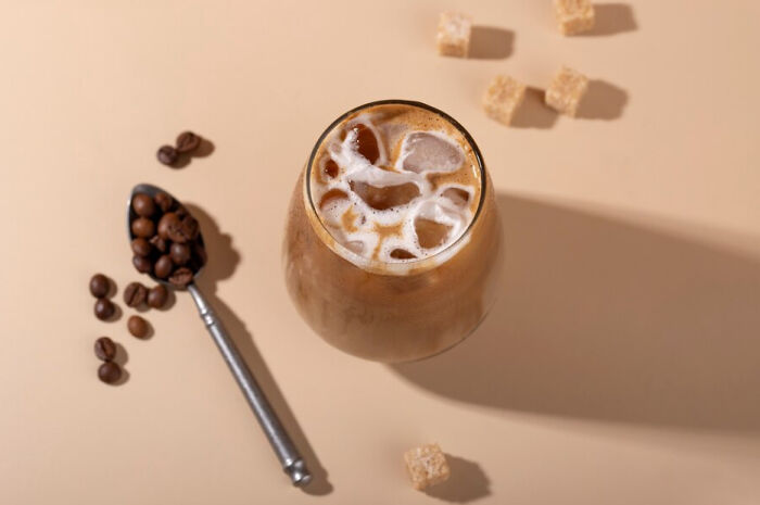 “Sniffing Rubbing Alcohol Gets Rid Of Nausea”: 50 Weird Life Hacks That Work For Some Reason