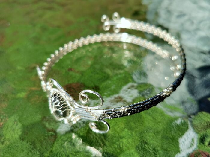 I Made A Tree Armband With A Labradorite Gemstone