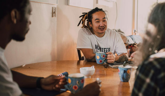 People Are Sharing The Rudest Things Their Guests Have Done And These Are 30 Of The Worst Ones