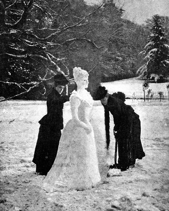 50 Unforgettable Historical Photos That Tell Stories Beyond Words