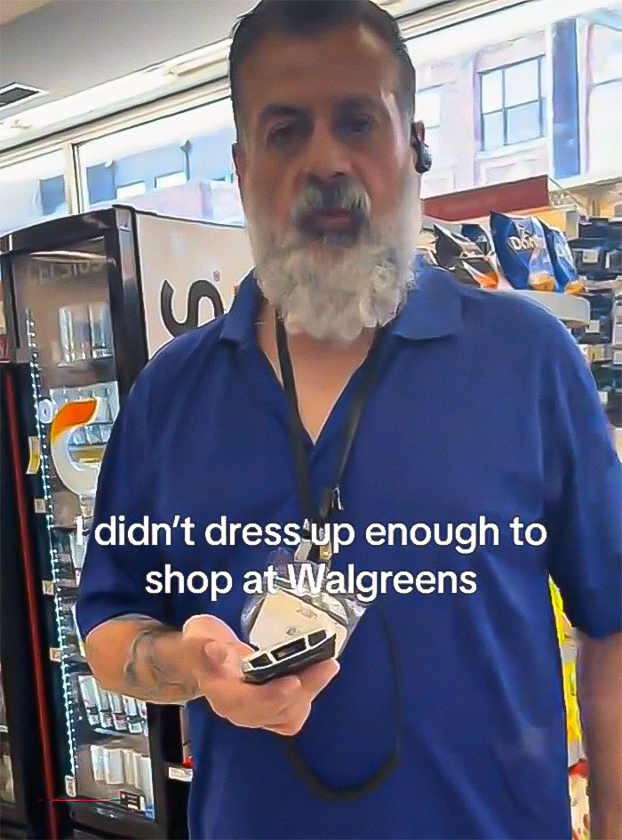 Walgreens Shopper Says Staff &ldquo;Threatened&rdquo; And &ldquo;Stalked&rdquo; Her After She Violated The &ldquo;Dress Code&rdquo;
