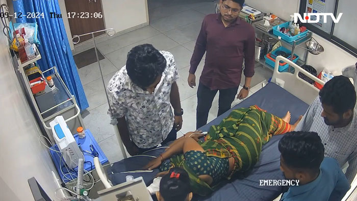Doctor Beaten Up For Asking Patient's Family To Remove Footwear Outside ICU