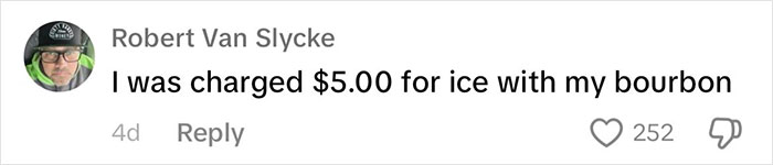 Woman Confused After Getting A Higher Bill Than Expected As Restaurant Charges A “Prep Fee” Woman Confused After Getting A Higher Bill Than Expected As Restaurant Charges A “Prep Fee”