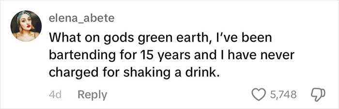 Woman Confused After Getting A Higher Bill Than Expected As Restaurant Charges A “Prep Fee” Woman Confused After Getting A Higher Bill Than Expected As Restaurant Charges A “Prep Fee”