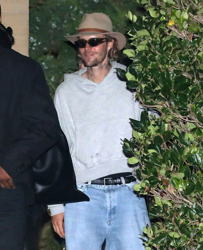 "Looks Rough": New Photos Of Justin Bieber In First Outing Amid Diddy Scandal Raises Eyebrows