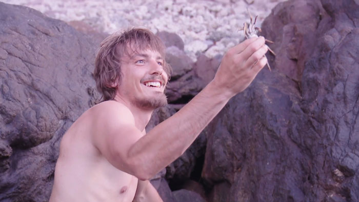 Vegetarian Contestant Forced To Eat Meat After Vowing Not To "Harm Anything With A Heartbeat" Vegetarian Contestant Forced To Eat Meat After Vowing Not To "Harm Anything With A Heartbeat"