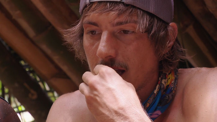 Vegetarian Contestant Forced To Eat Meat After Vowing Not To "Harm Anything With A Heartbeat" Vegetarian Contestant Forced To Eat Meat After Vowing Not To "Harm Anything With A Heartbeat"