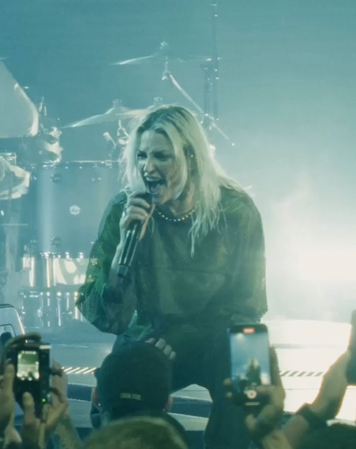 Chester Bennington&rsquo;s Son Calls Out Linkin Park For Replacing His Father With Controversial Singer