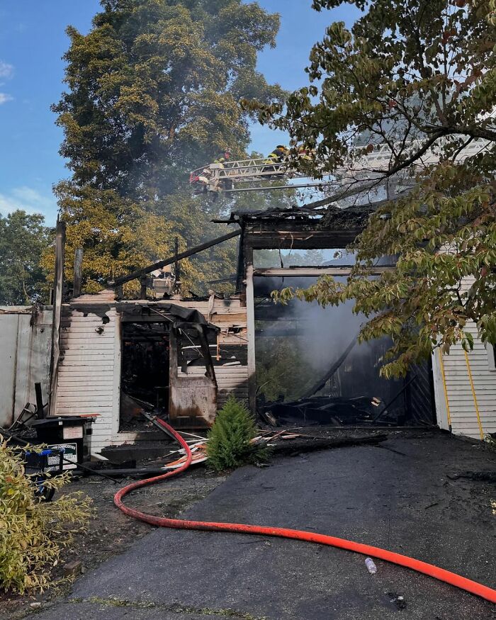 The Whole Town Teamed Up To Help A Couple After Venue Burns Down Hours Before Their Wedding