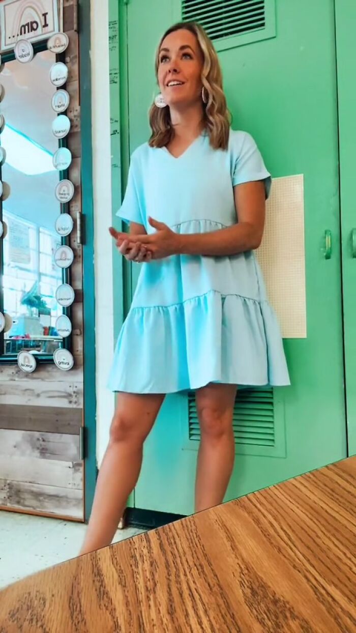 Teacher Introduces Students To A &ldquo;Care Closet&rdquo; From Which They Can Take What They Need Shamelessly