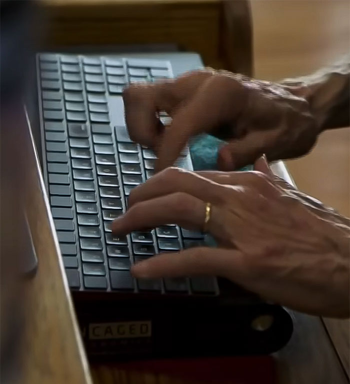 &ldquo;You&rsquo;re Lying&rdquo;: Stephen King Sparks Debate With Outrage Over Florida &ldquo;Banning&rdquo; 23 Of His Books