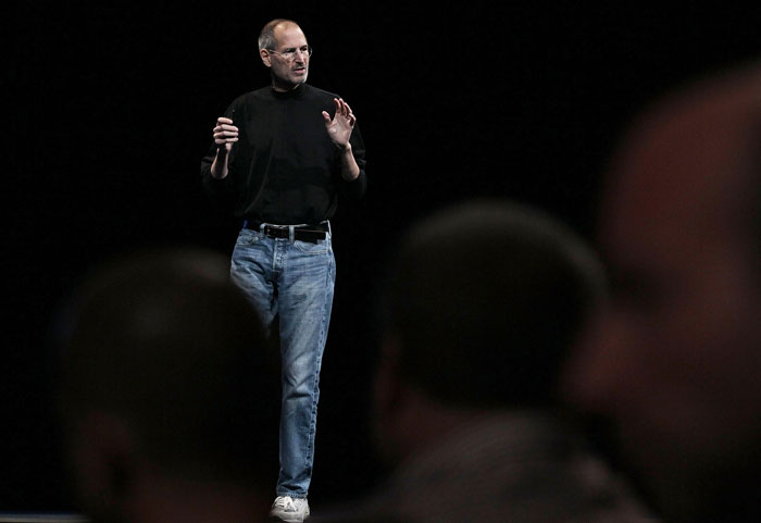 "Take A Walk": Steve Jobs&rsquo; 10-Minute Rule Can Skyrocket Creativity, Say Experts