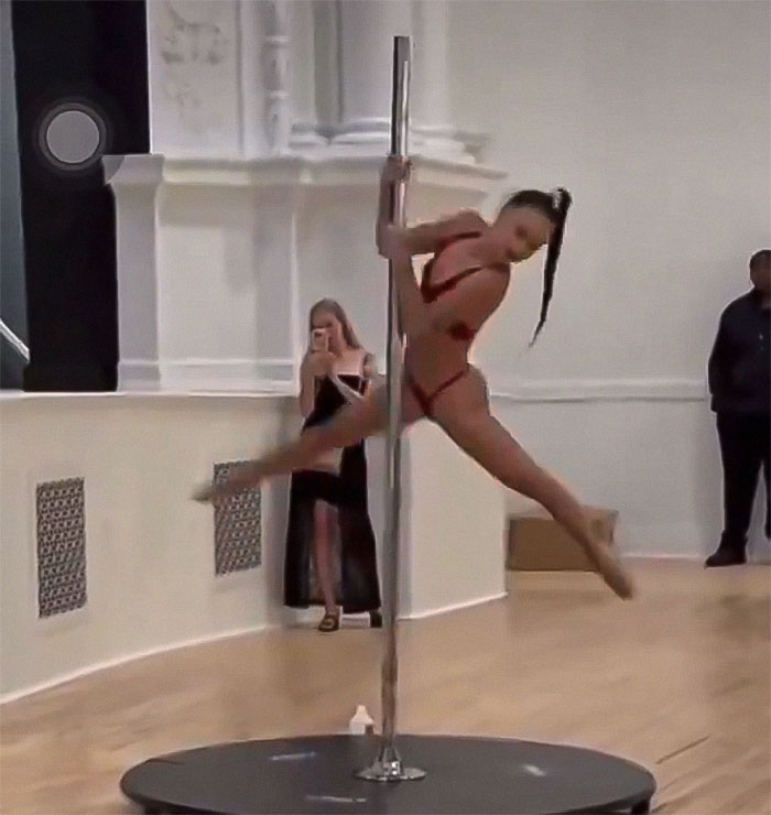 "This Is Insane": Bridgerton-Themed Event Goes Viral For Its Horrible Conditions And Pole Dancer