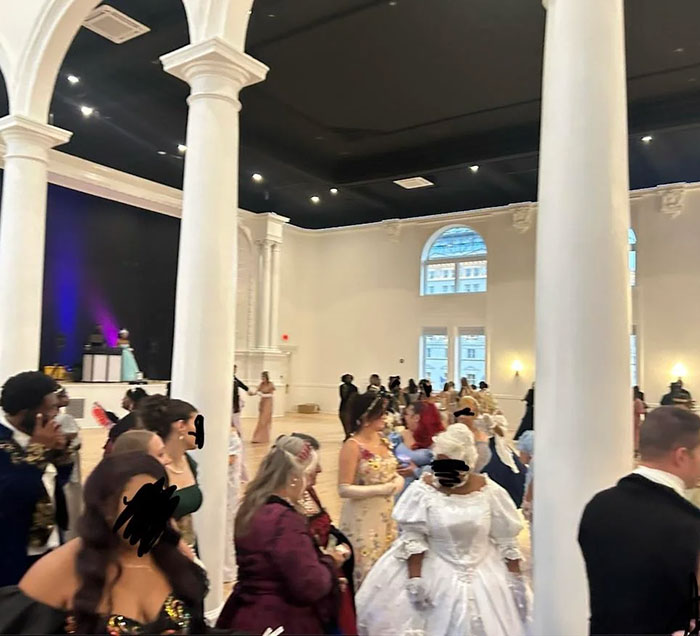 "This Is Insane": Bridgerton-Themed Event Goes Viral For Its Horrible Conditions And Pole Dancer