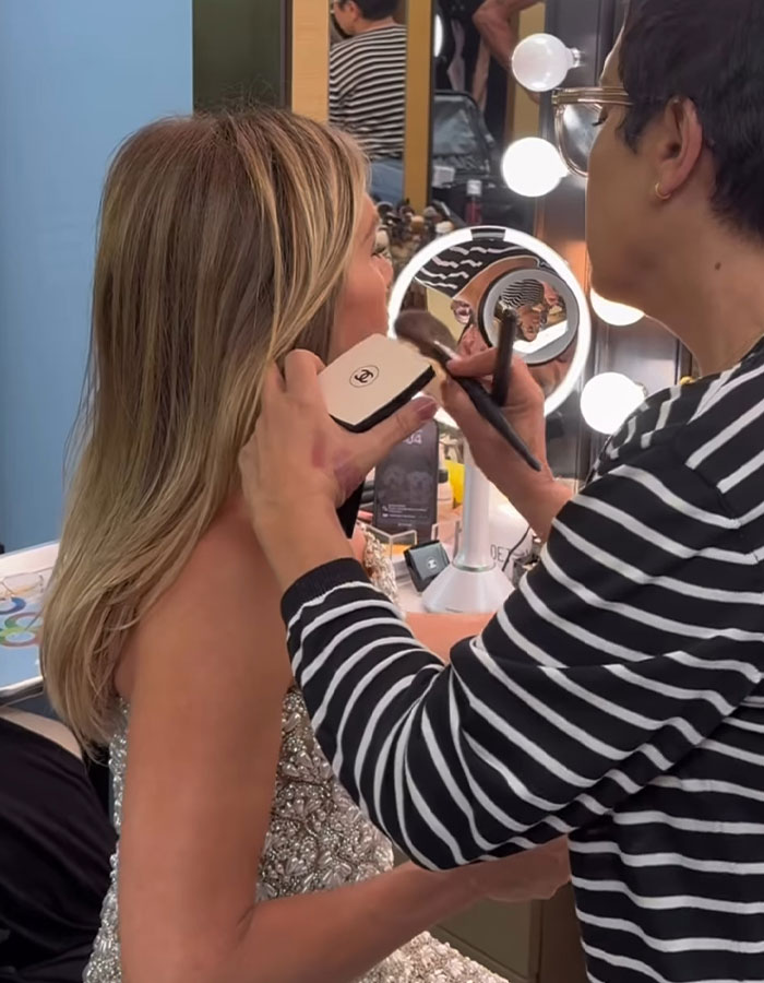 Jennifer Aniston Gives Rare Peek Inside Her $21M Mansion Amid Emmys 2024 Prep Jennifer Aniston Gives Rare Peek Inside Her $21M Mansion Amid Emmys 2024 Prep