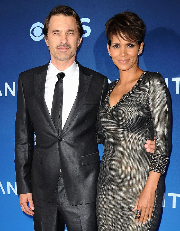 Olivier Martinez “Unrecognizable” Amid Legal Battle With Halle Berry: “What On Earth Happened To Him?” Olivier Martinez “Unrecognizable” Amid Legal Battle With Halle Berry: “What On Earth Happened To Him?”