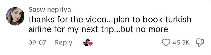 Furious Mom Calls Out Turkish Airlines After 11-Hour Flight Holding Baby While On Her Period Furious Mom Calls Out Turkish Airlines After 11-Hour Flight Holding Baby While On Her Period