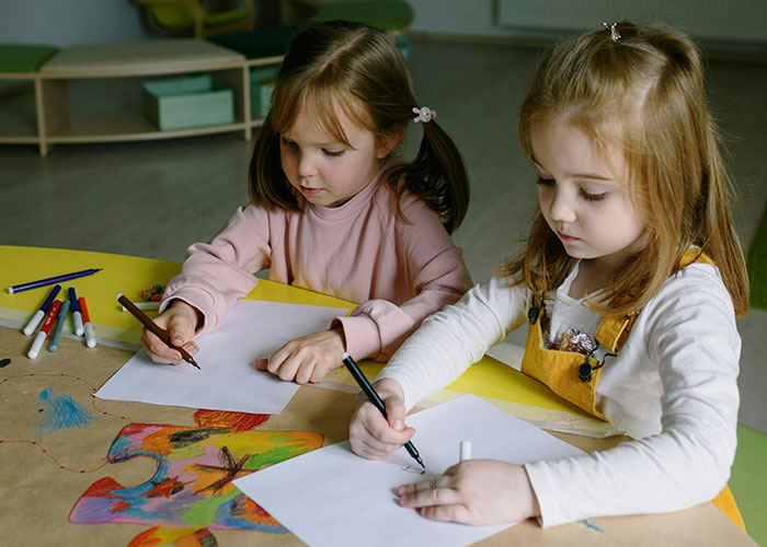 30 People Who Know A Lottery Winner Share What Actually Happened To Them