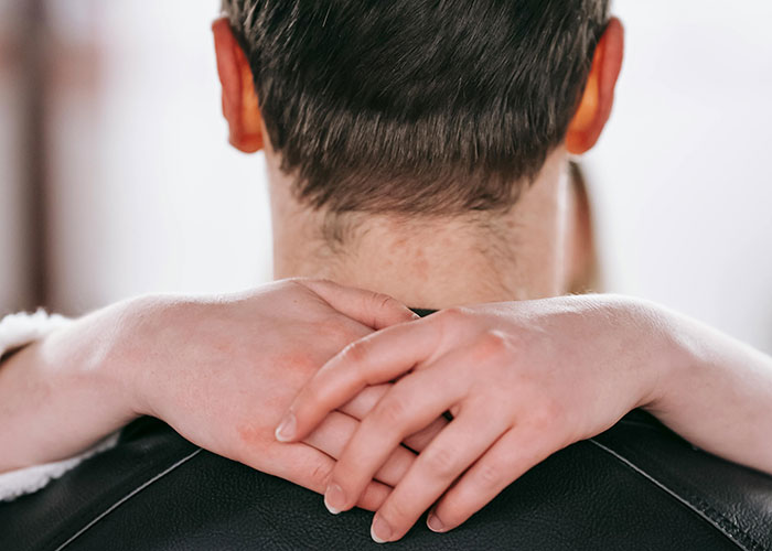 Woman Wants Advice About Her 19-Year Affair With Best Friend&rsquo;s Husband, Gets A Reality Check